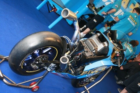 Rizla Suzuki